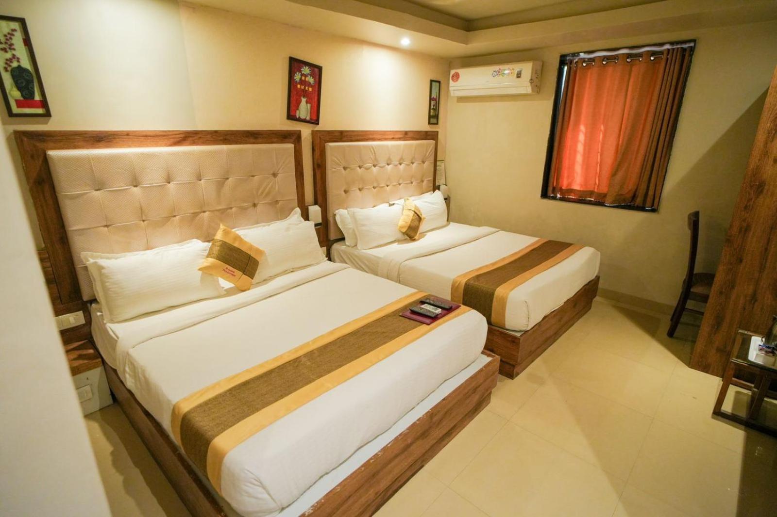Amber Choice International Airport Hotel 3*